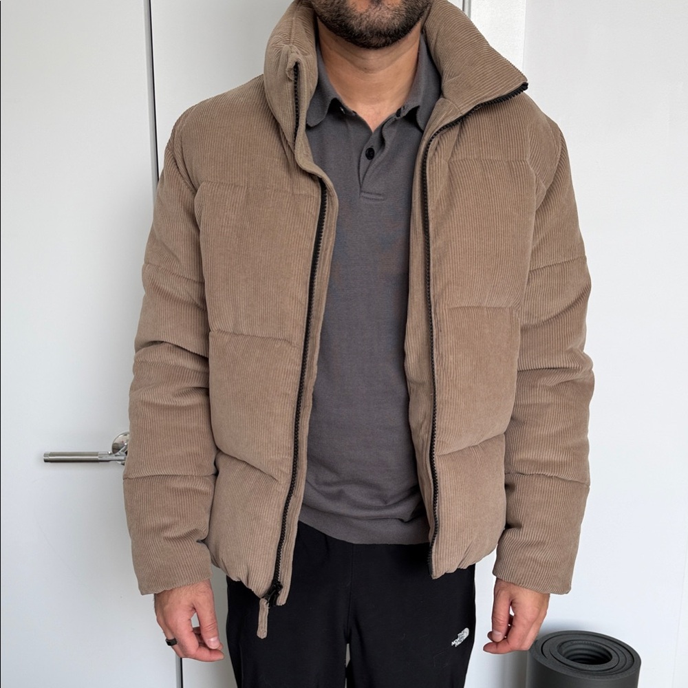 Abercrombie Men's Tan Corduroy Puffer Jacket S